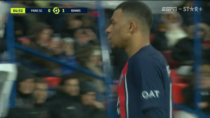 這么早下班？姆巴佩第65分鐘被換下，貢薩洛-拉莫斯替補登場