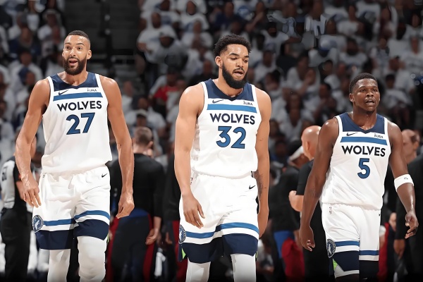 內(nèi)線巨塔轟31分摧毀達(dá)拉斯！森林狼三節(jié)流帶走勝利，獨(dú)行俠傷兵滿營(yíng)吞苦果