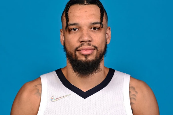 情緒失控的代價(jià)！狄龍領(lǐng)第16次技犯遭禁賽，12萬美金打水漂成全聯(lián)盟笑柄